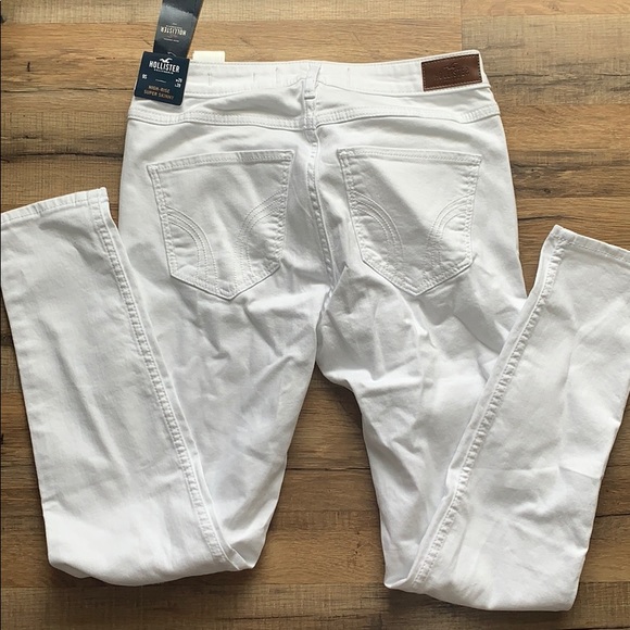 White ripped Hollister Jeans - Picture 7 of 7